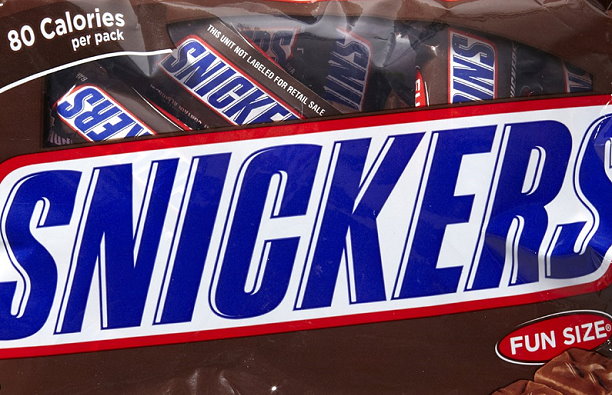 New $1/2 Snickers Fun Size Bags Coupon With LONG Expiration Date ...